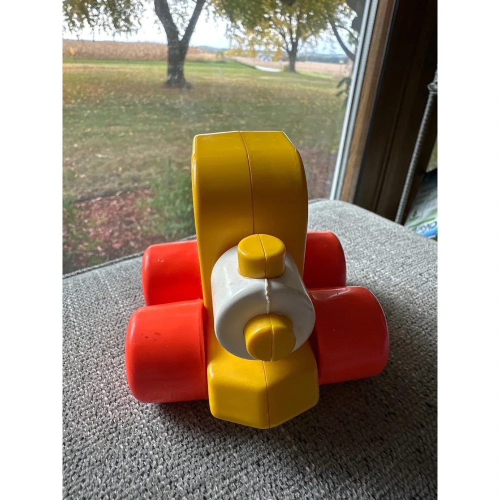 Child Guidance WeeWheels Yellow Orange Toy‎ Car 1994 CBS Vintage Truck